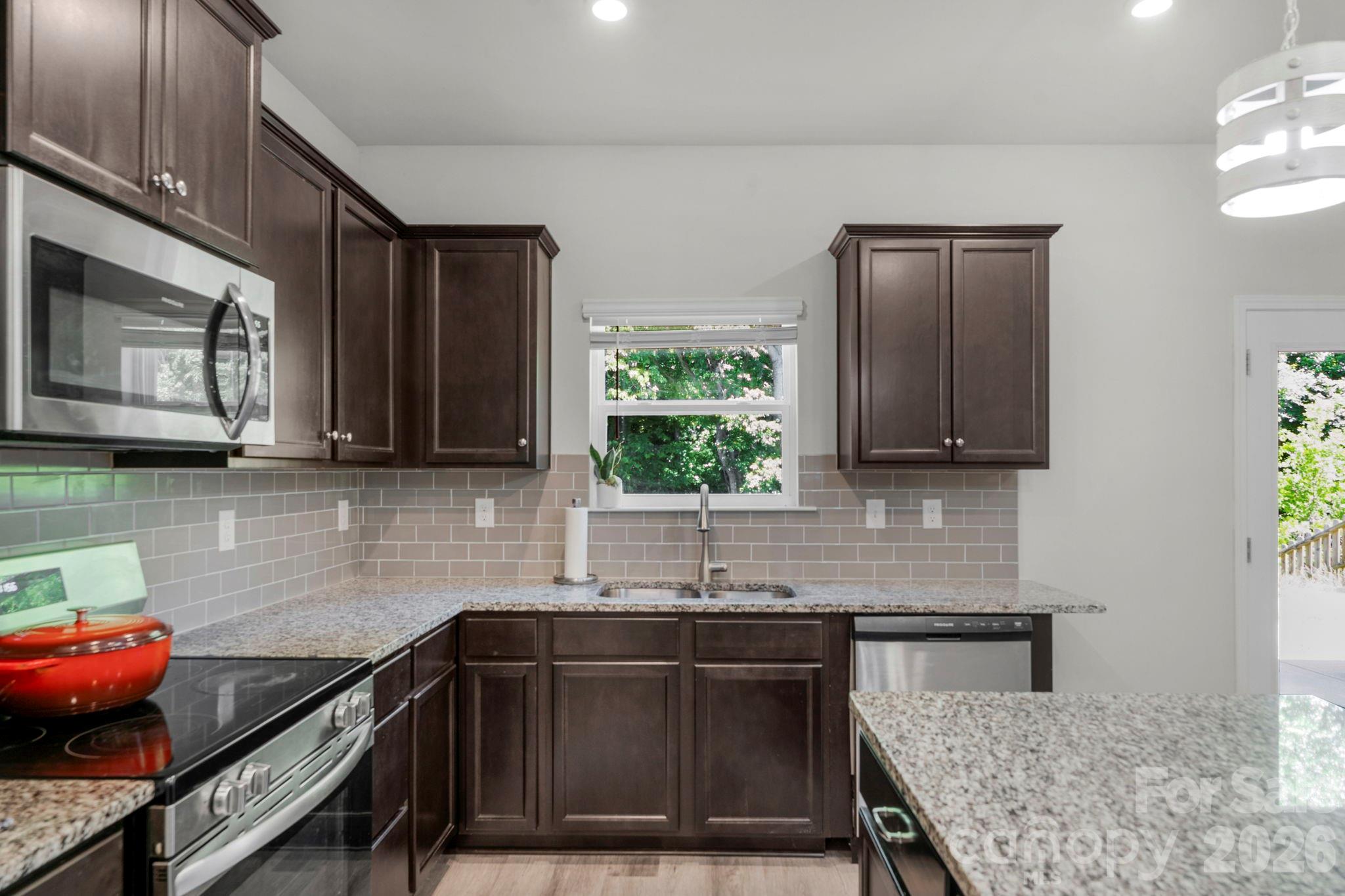 6028 Gala Lane Charlotte NC 28215