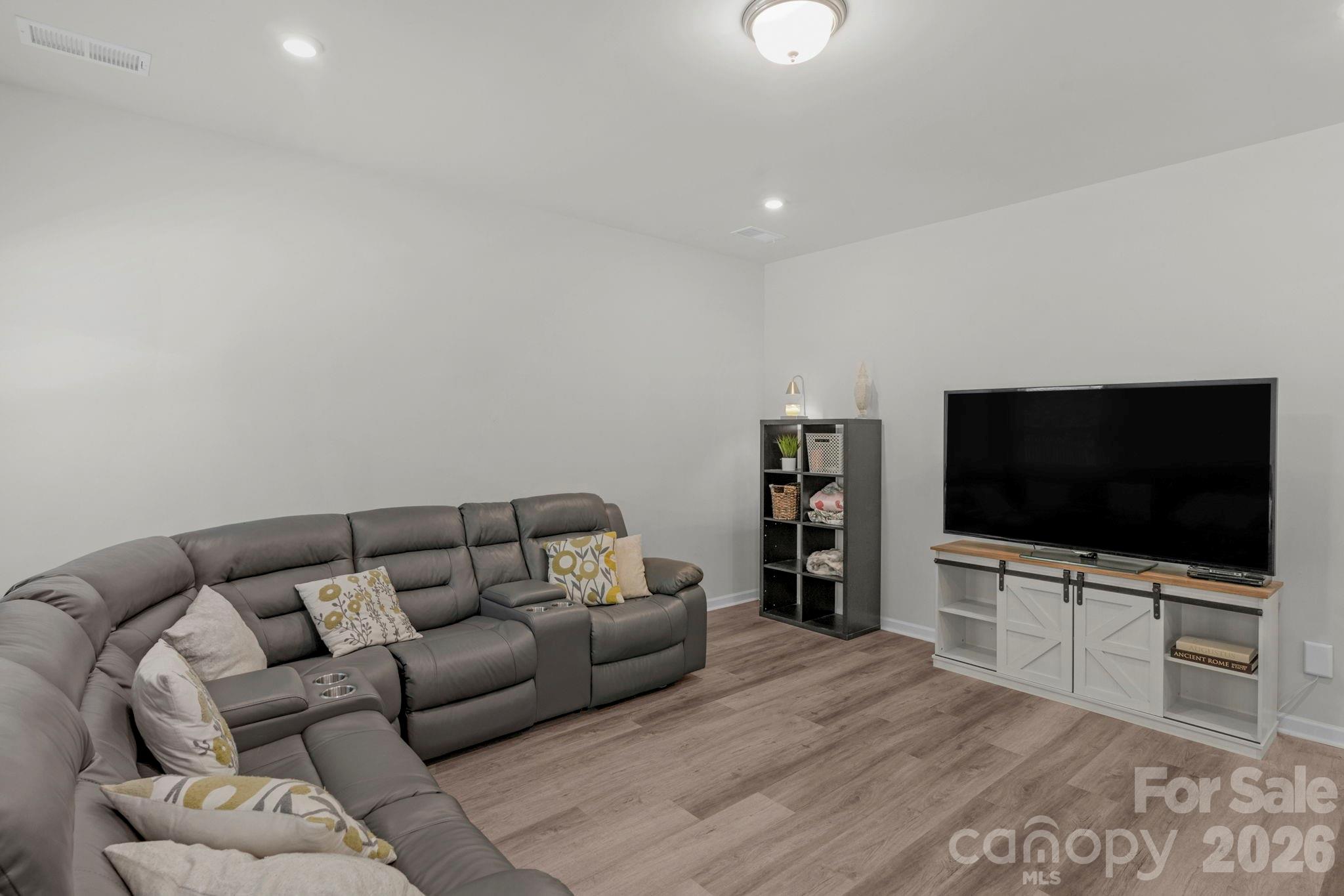 6028 Gala Lane Charlotte NC 28215