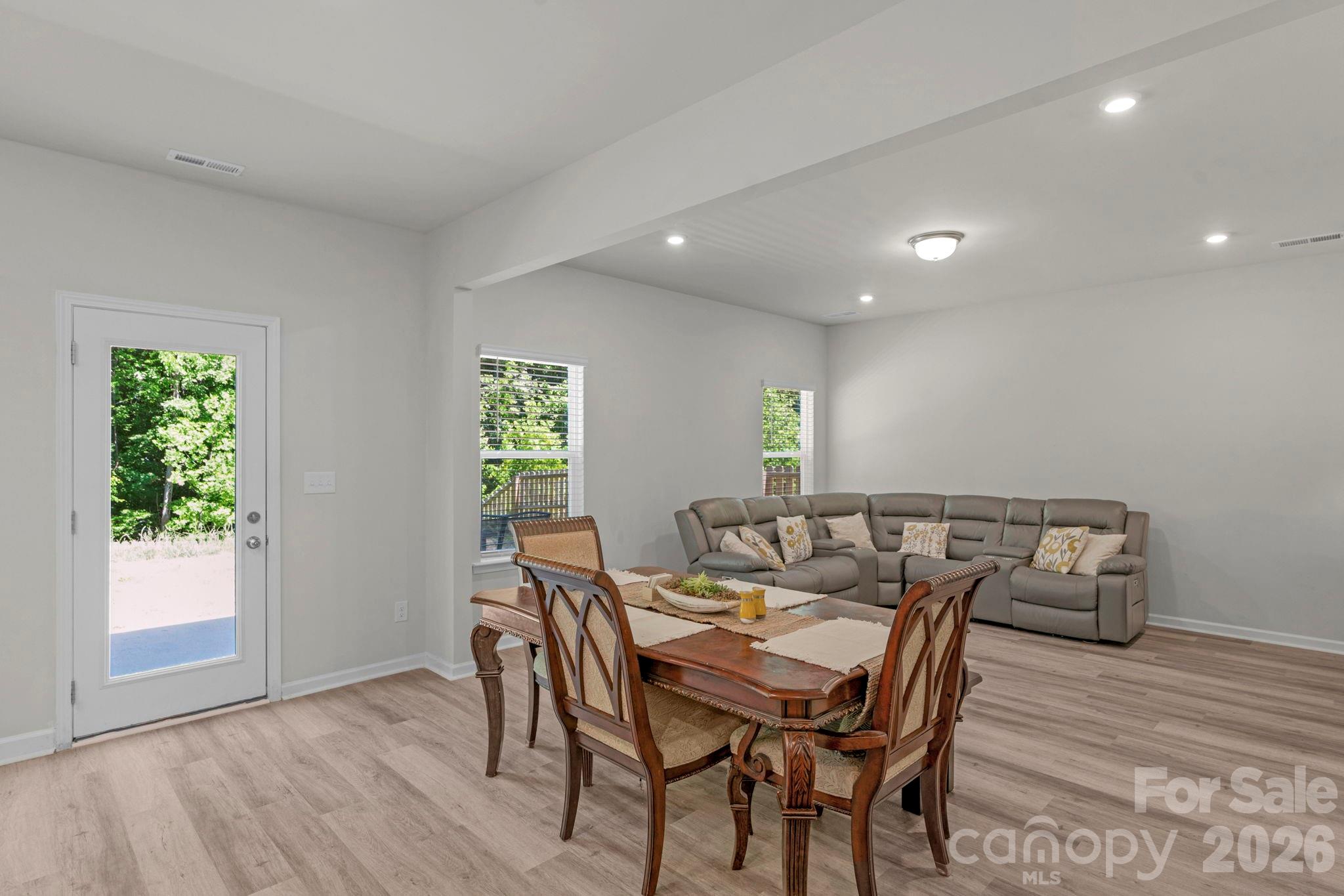 6028 Gala Lane Charlotte NC 28215