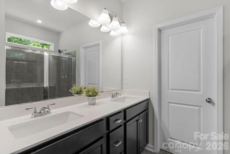 6028 Gala Lane Charlotte NC 28215