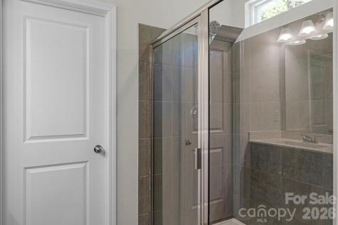 6028 Gala Lane Charlotte NC 28215
