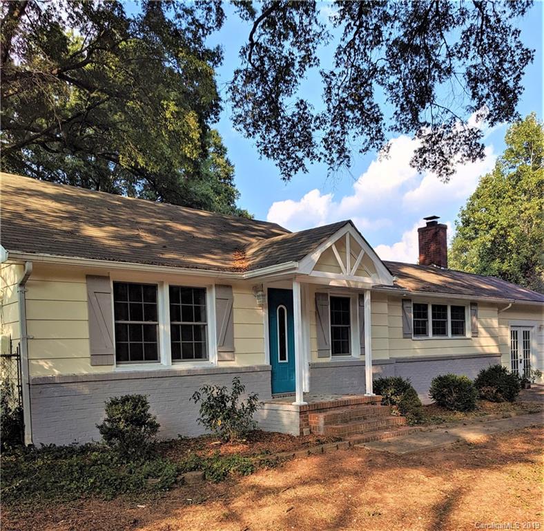 1218 Kiker Circle Charlotte NC 28214