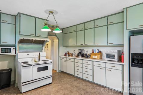 1157 S Main Street Waynesville NC 28786