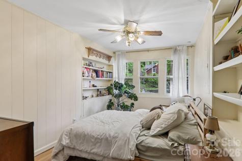 1157 S Main Street Waynesville NC 28786