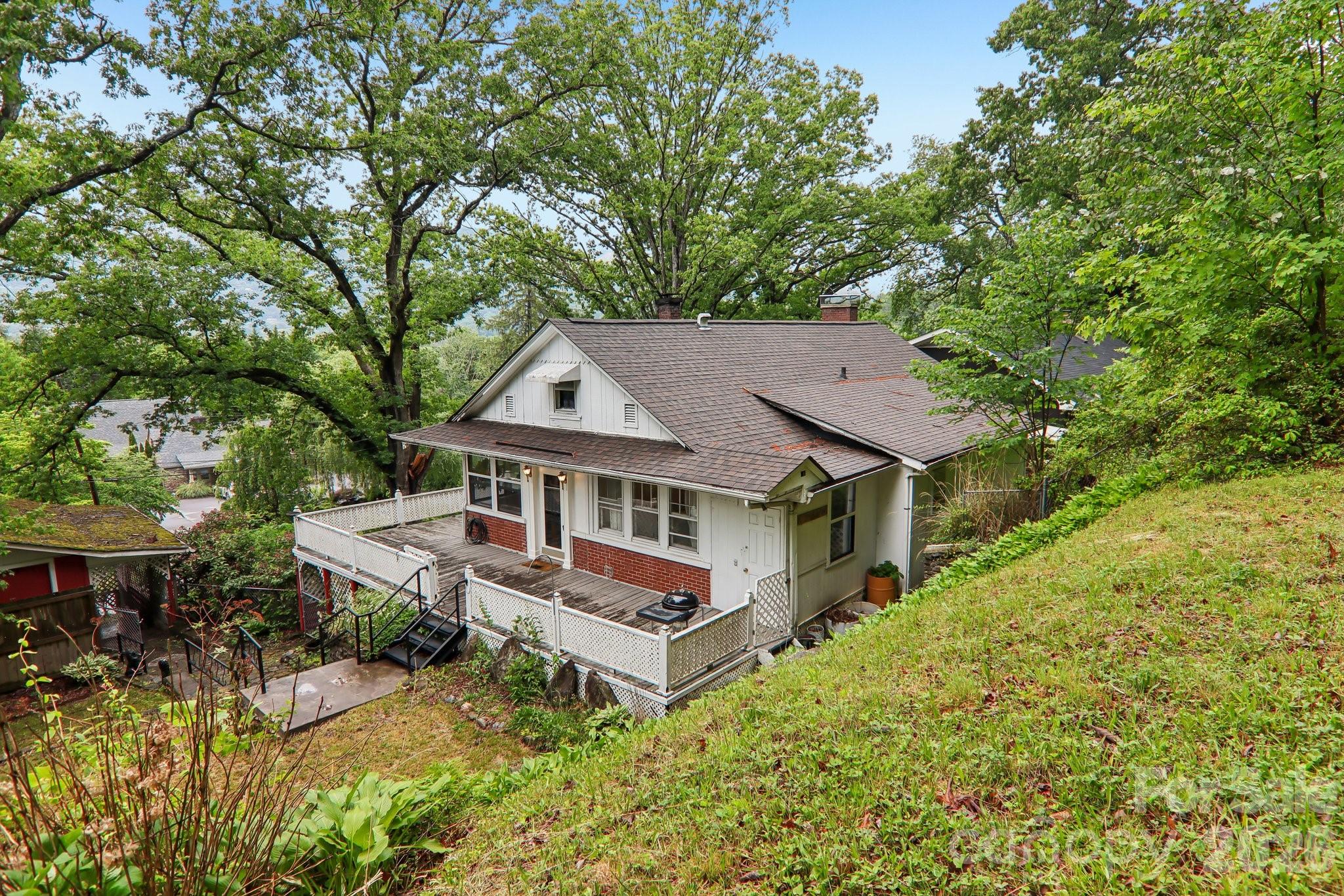 1157 S Main Street Waynesville NC 28786
