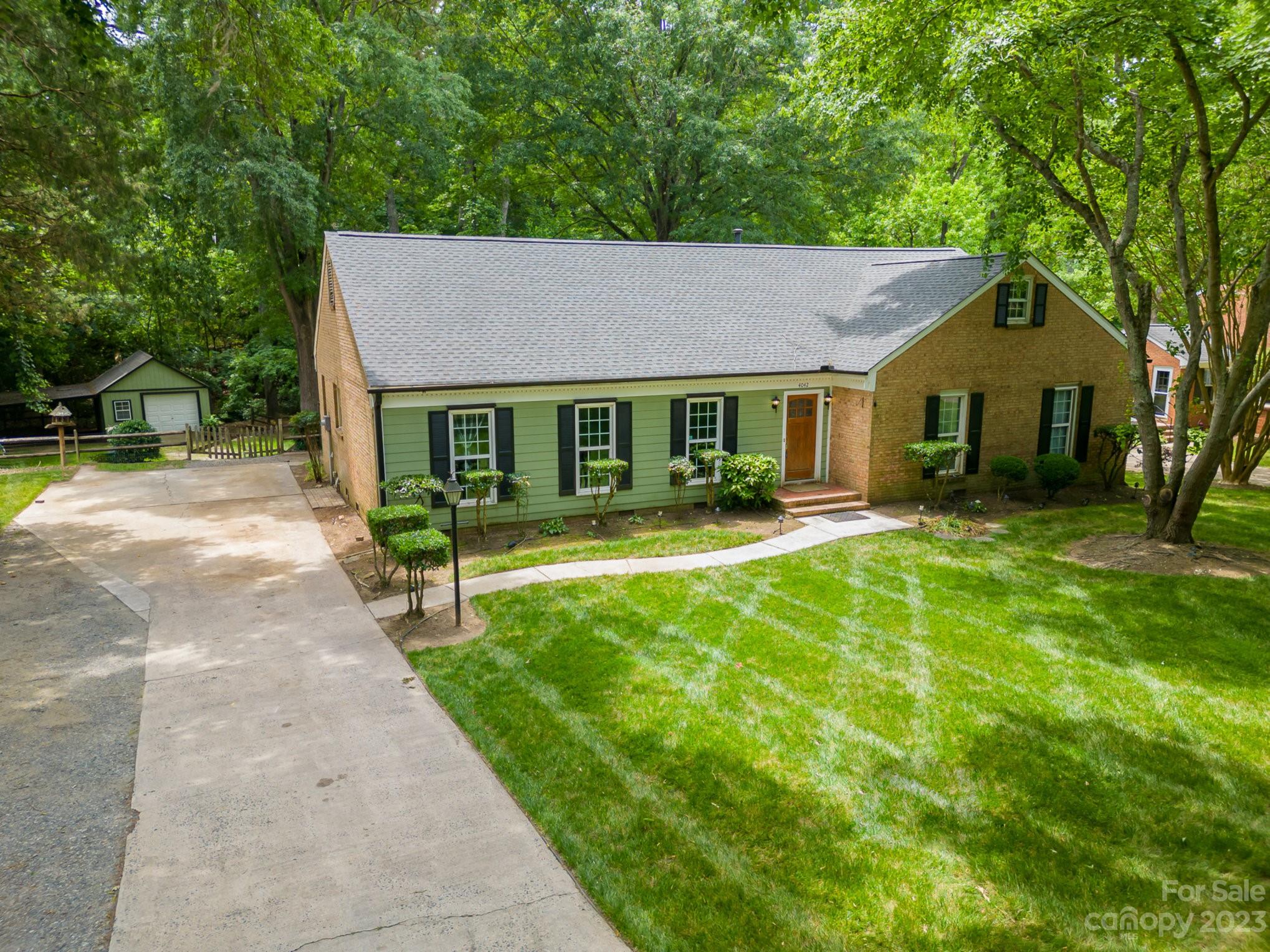 4042 Bridgewood Lane Charlotte NC 28226