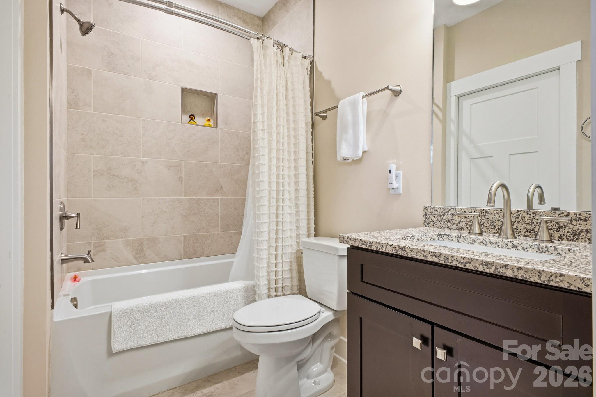 2 Lifestyle Court Arden NC 28704
