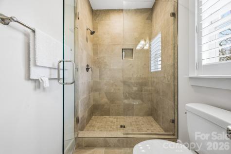 2 Lifestyle Court Arden NC 28704