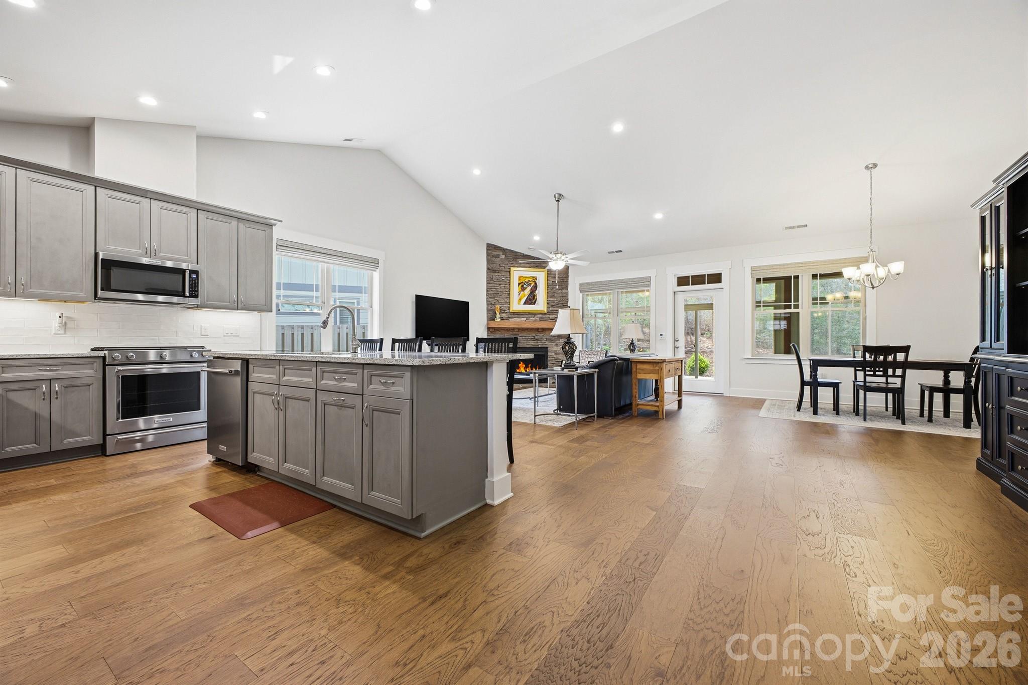 2 Lifestyle Court Arden NC 28704