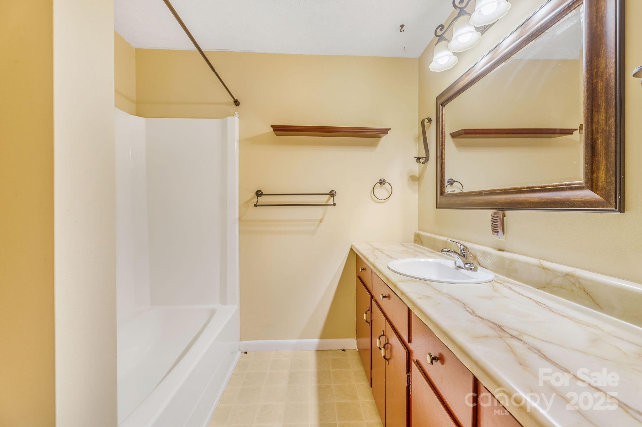 87 Crows Nest Road Hendersonville NC 28791