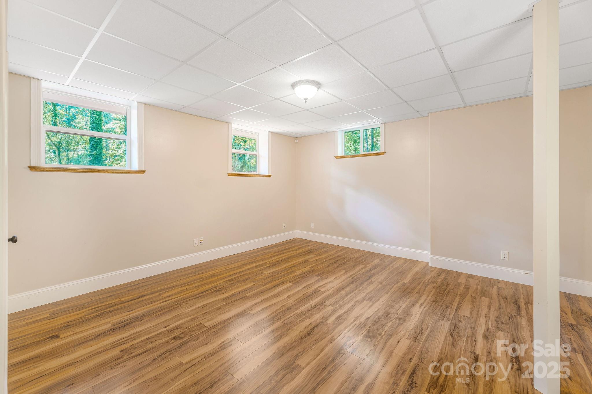 87 Crows Nest Road Hendersonville NC 28791