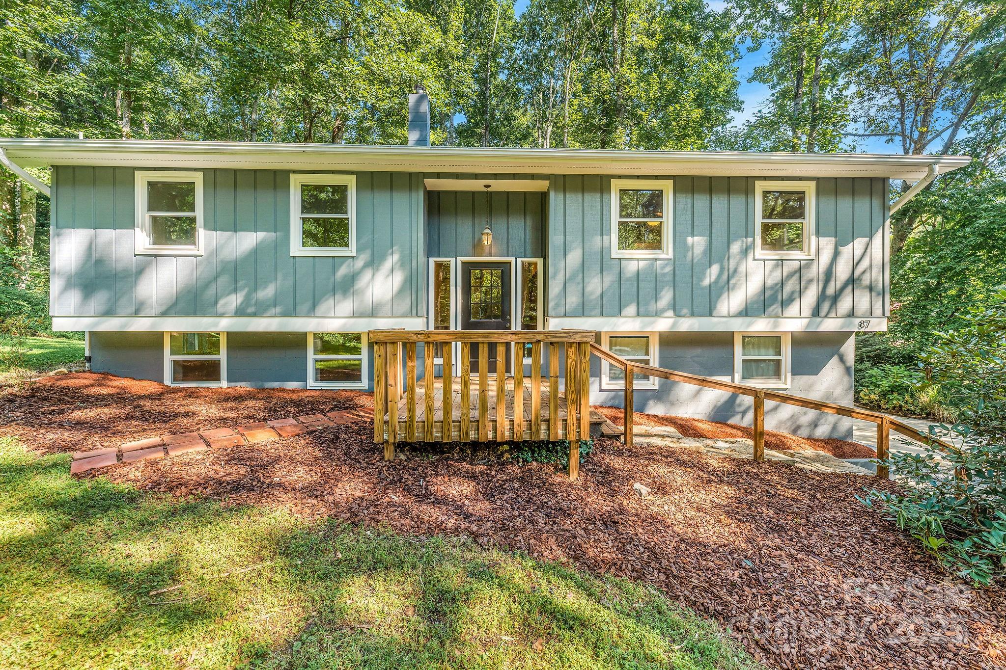87 Crows Nest Road Hendersonville NC 28791