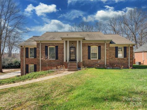 424 Walnut Point Drive Matthews NC 28105