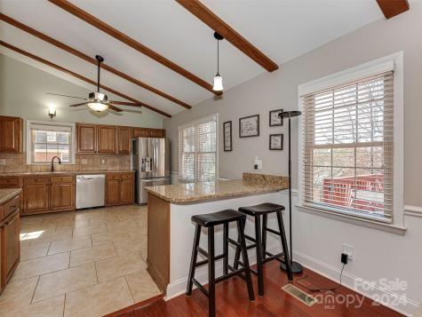 424 Walnut Point Drive Matthews NC 28105