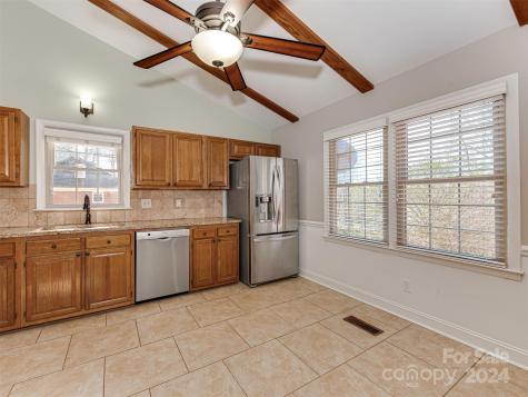 424 Walnut Point Drive Matthews NC 28105