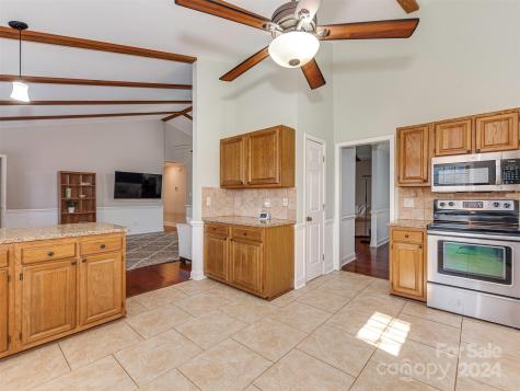 424 Walnut Point Drive Matthews NC 28105