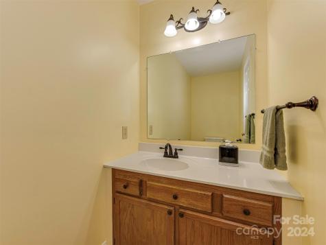 424 Walnut Point Drive Matthews NC 28105