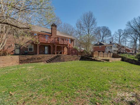 424 Walnut Point Drive Matthews NC 28105