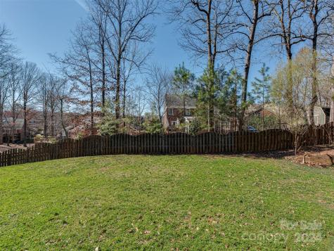 424 Walnut Point Drive Matthews NC 28105