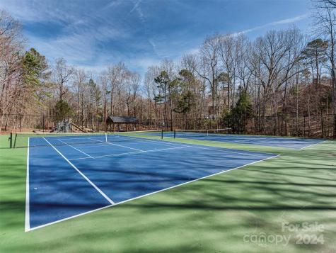 424 Walnut Point Drive Matthews NC 28105