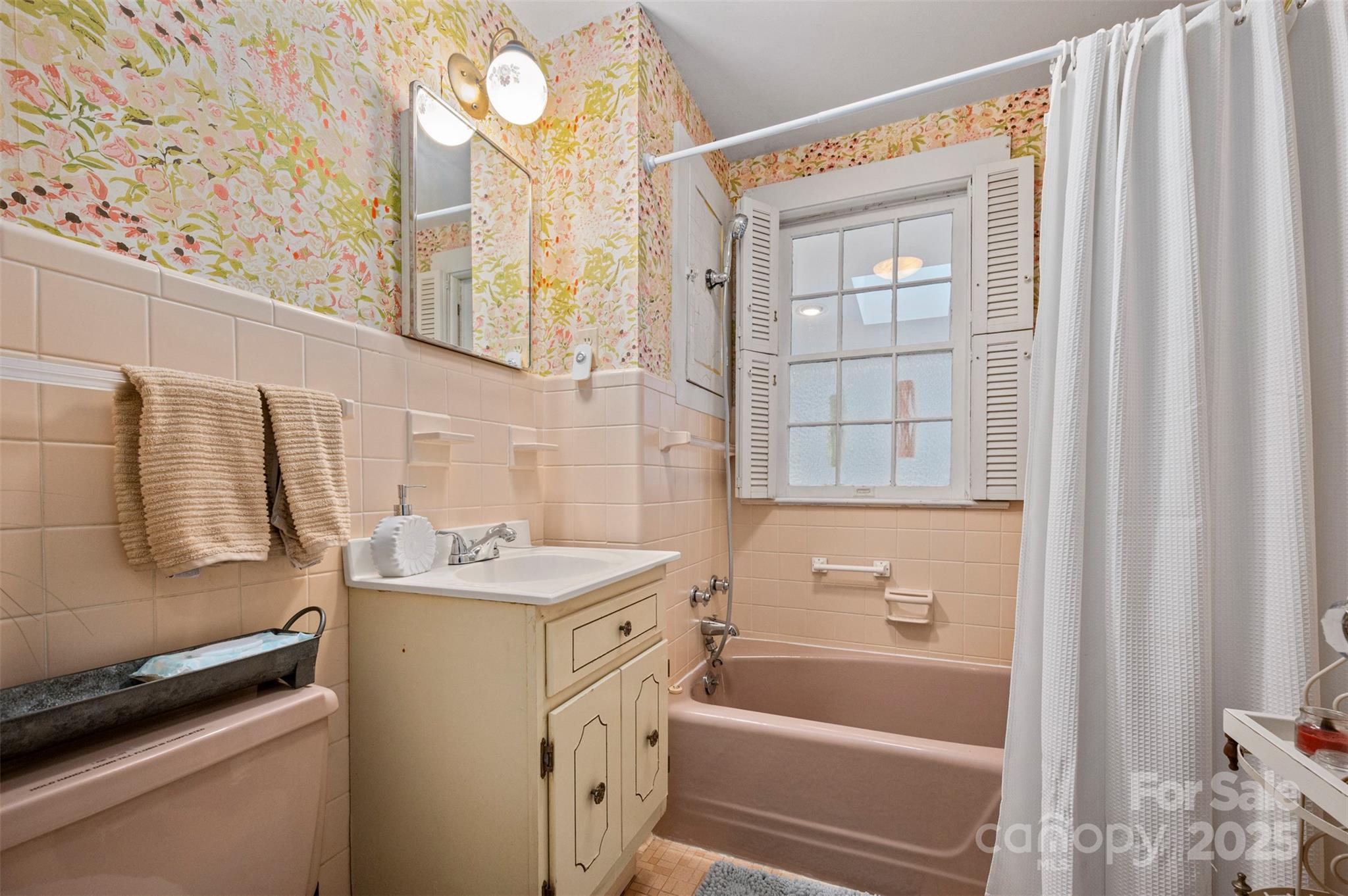 45 Pine Crest Lane Tryon NC 28782