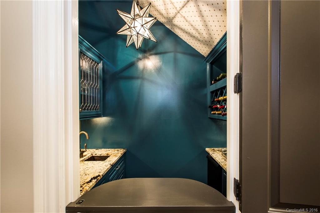2102 Princeton Avenue Charlotte NC 28207