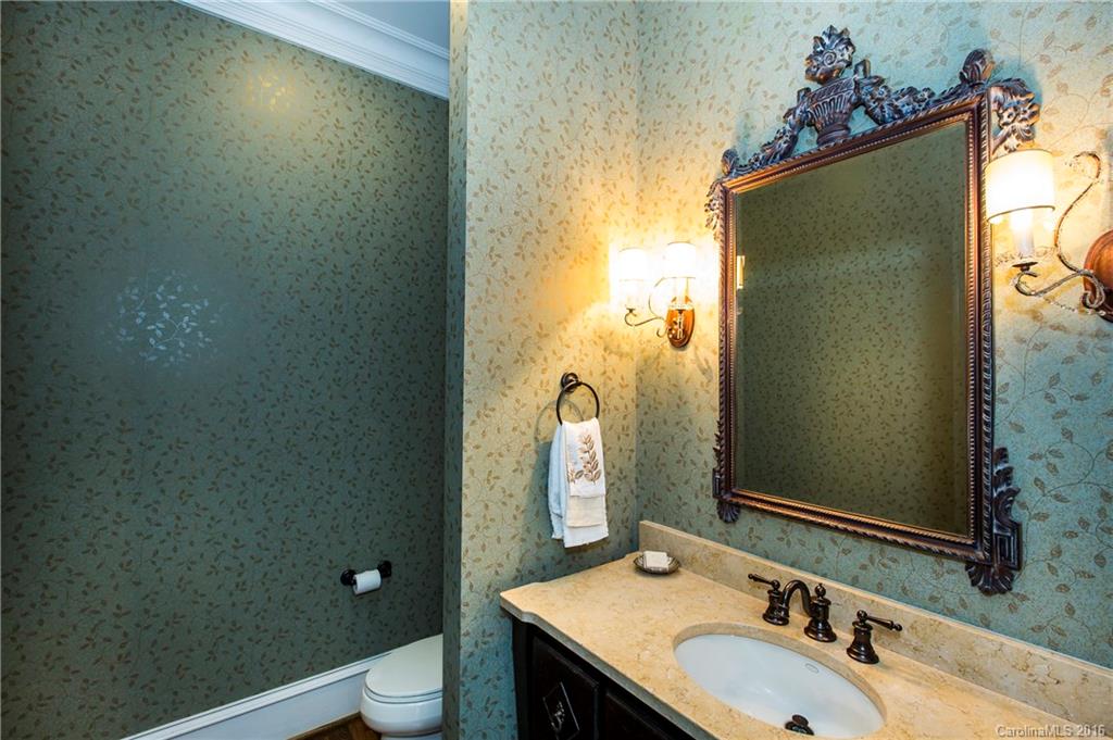 2102 Princeton Avenue Charlotte NC 28207