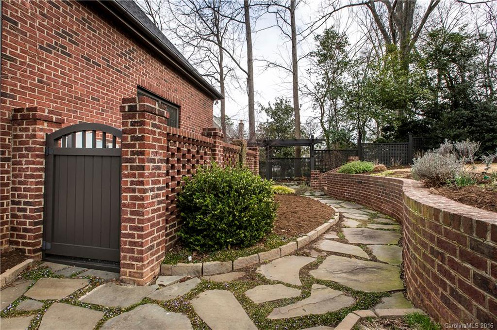 2102 Princeton Avenue Charlotte NC 28207