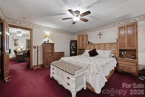 150 Sorghum Drive Waynesville NC 28785