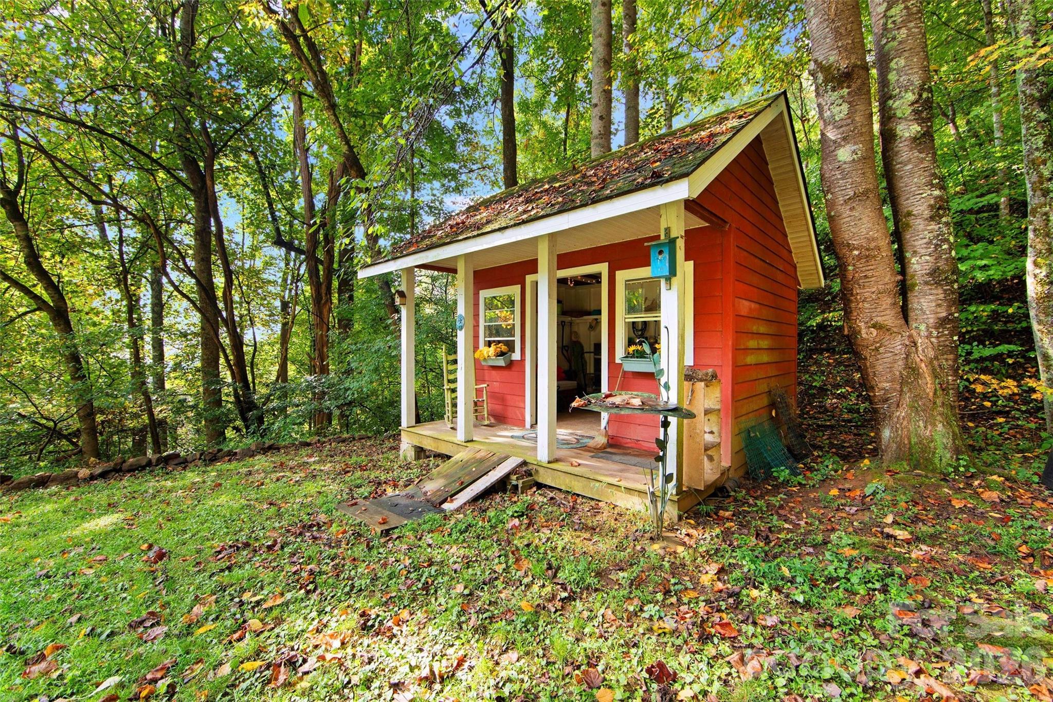 150 Sorghum Drive Waynesville NC 28785