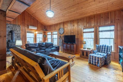 275 Conard Circle Bryson City NC 28713