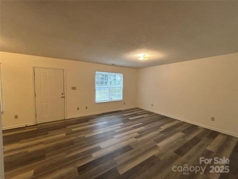 1208 W Walnut Avenue Gastonia NC 28052