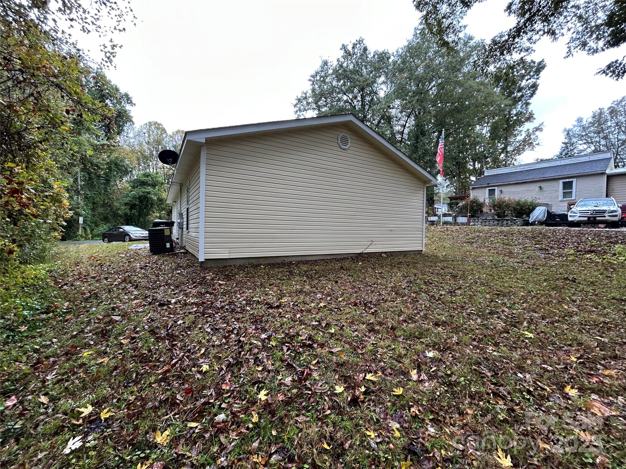 1208 W Walnut Avenue Gastonia NC 28052