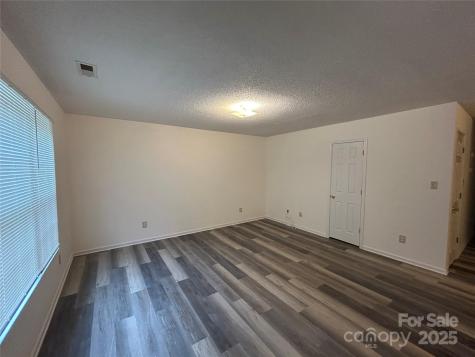 1208 W Walnut Avenue Gastonia NC 28052