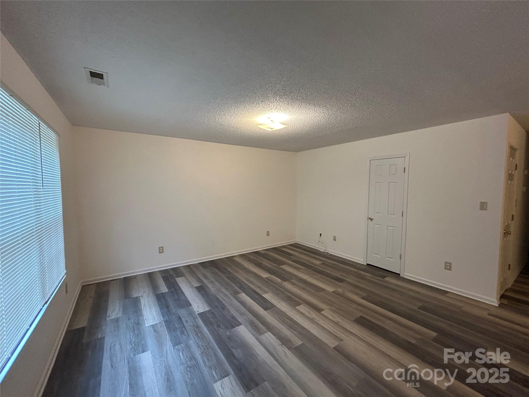 1208 W Walnut Avenue Gastonia NC 28052