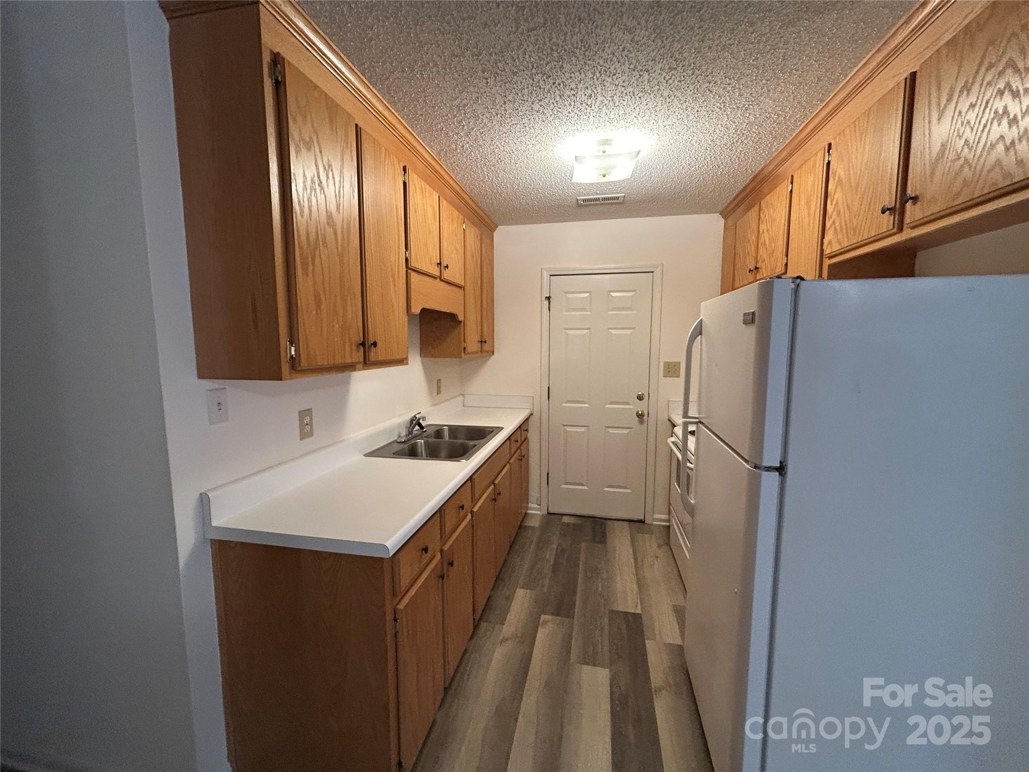 1208 W Walnut Avenue Gastonia NC 28052