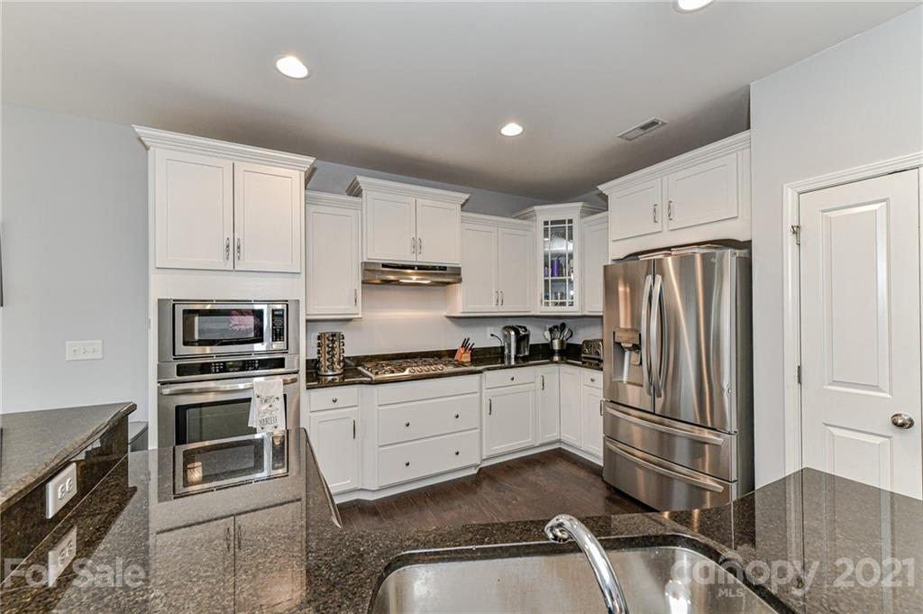 5435 Fenway Drive Charlotte NC 28273