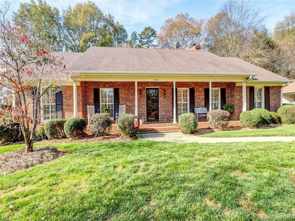 1033 Charter Place Charlotte NC 28211