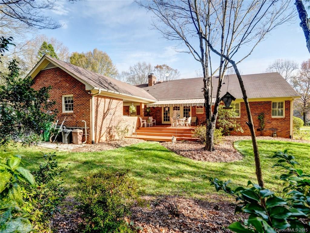 1033 Charter Place Charlotte NC 28211