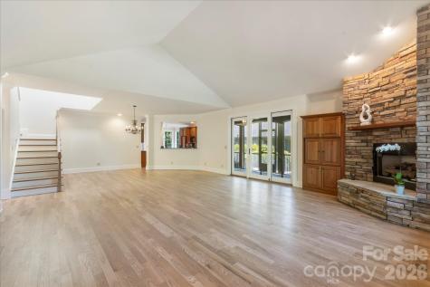 16 Hollyberry Lane Brevard NC 28712