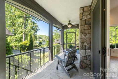 16 Hollyberry Lane Brevard NC 28712