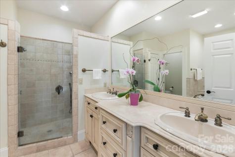16 Hollyberry Lane Brevard NC 28712