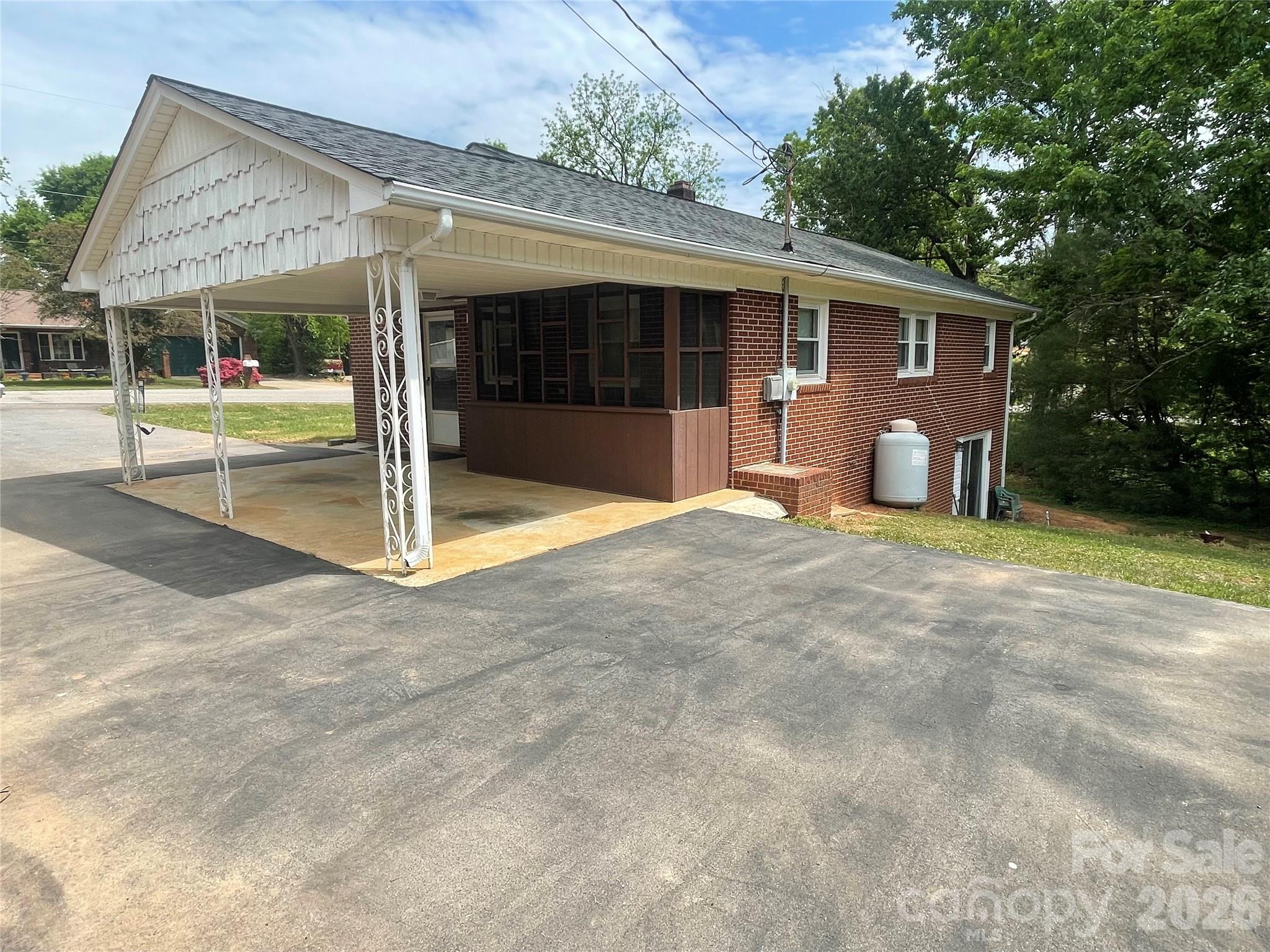 443 Pads Road Wilkesboro NC 28697