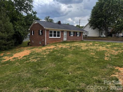 443 Pads Road Wilkesboro NC 28697