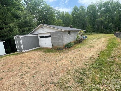 443 Pads Road Wilkesboro NC 28697