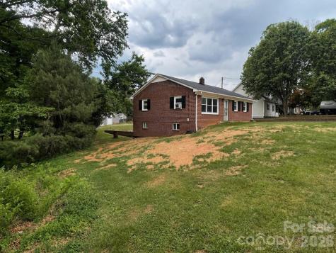 443 Pads Road Wilkesboro NC 28697
