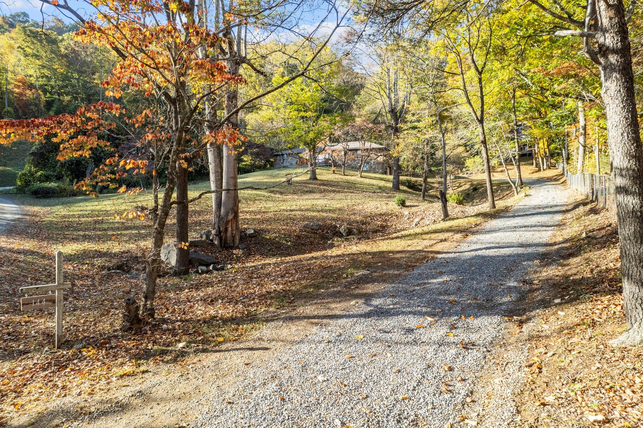 144 Dryid Hill Road Swannanoa NC 28778