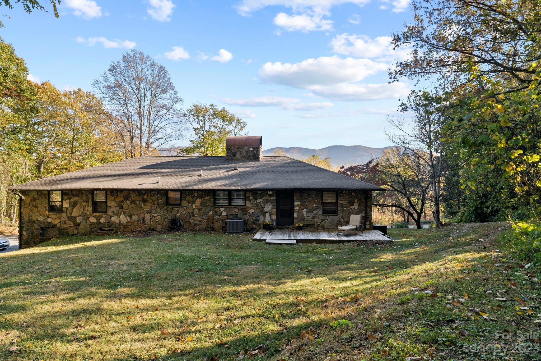144 Dryid Hill Road Swannanoa NC 28778