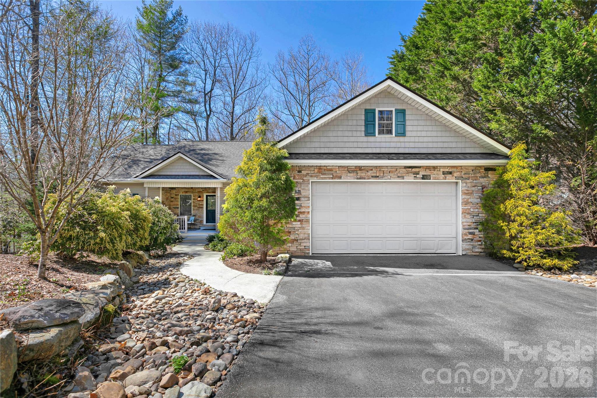 180 Notlvsi Court Brevard NC 28712