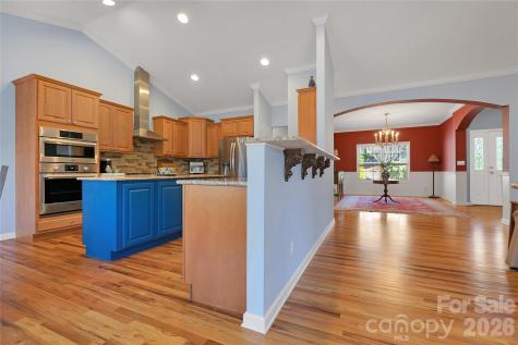180 Notlvsi Court Brevard NC 28712